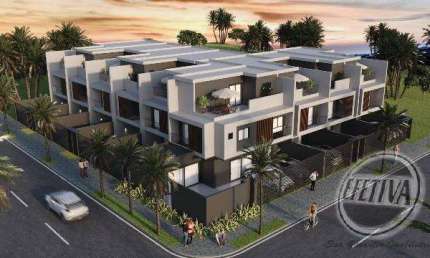 Sobrado para venda em Matinhos de 216.00m² com 4 Quartos, 1 Suite e 2 Garagens