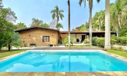 Casa para venda em Moinho Velho de 398.99m² com 4 Quartos, 2 Suites e 12 Garagens