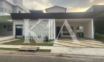 Casa para venda em São Venâncio de 300.00m² com 3 Quartos, 1 Suite e 2 Garagens