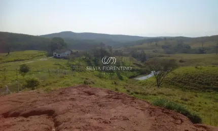 Terreno à venda na Estrada do Barreiro, 55, São Gonçalo, Taubaté