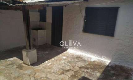 Casa para alugar em Jardim Santa Catarina de 40.00m² com 1 Quarto