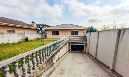 Casa para venda em Roça Grande de 372.00m² com 4 Quartos, 1 Suite e 2 Garagens