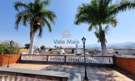 Casa para venda em Vila Canevari de 202.00m² com 4 Quartos, 1 Suite e 1 Garagem