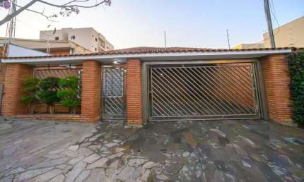 Casa para venda em Parque Dos Bandeirantes de 270.00m² com 3 Quartos, 1 Suite e 4 Garagens