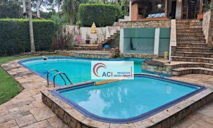 Casa de Condomínio para venda e aluguel em Vila Verde de 373.00m² com 3 Quartos, 1 Suite e 6 Garagens
