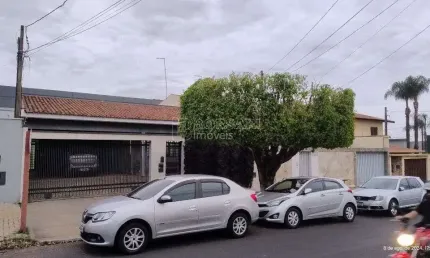 Casa para venda em Vila Harmonia de 250.00m² com 3 Quartos, 3 Suites e 4 Garagens