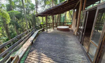 Chácara para venda em Jardim Santa Paula de 2085.00m² com 3 Quartos, 1 Suite e 8 Garagens