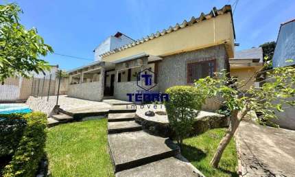 Casa para venda em Maria Paula de 176.00m² com 3 Quartos, 1 Suite e 2 Garagens