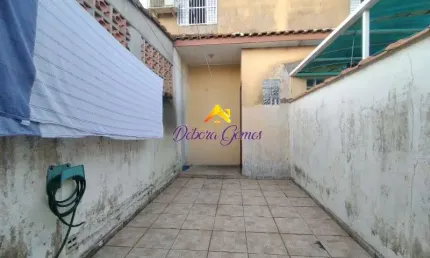 Casa para venda em Parque Das Bandeiras de 59.00m² com 2 Quartos e 1 Garagem
