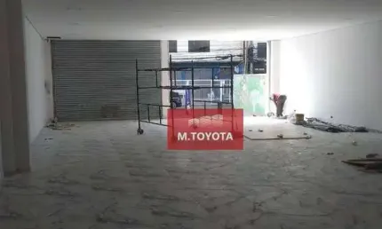 Sala Comercial para alugar em Centro de 210.00m² com 4 Garagens
