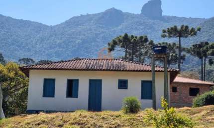 Fazenda / Sítio para venda em Engenho Da Serra de 220.00m² com 5 Quartos e 12 Garagens