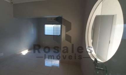 Prédio Comercial para alugar em Nova Paulínia de 170.00m² com 9 Quartos e 4 Garagens