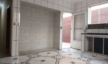 Casa para venda em Jardim Archila de 360.00m² com 3 Quartos, 1 Suite e 3 Garagens