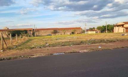 Terreno para venda em Parque Laranjeiras de 321.00m²