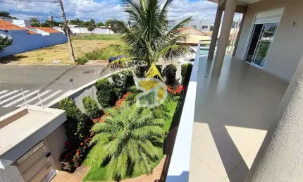 Sobrado para venda em Parque Jardim Murayama de 381.00m² com 3 Quartos, 3 Suites e 3 Garagens