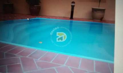 Sobrado para venda em Jardim Getúlio Vargas de 260.00m² com 3 Quartos, 1 Suite e 3 Garagens