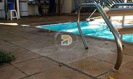 Casa para venda em Parque Novacoop de 130.00m² com 3 Quartos, 1 Suite e 4 Garagens