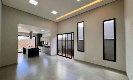 Casa de Condomínio para venda em Portal Da Mata de 160.00m² com 3 Quartos, 3 Suites e 4 Garagens