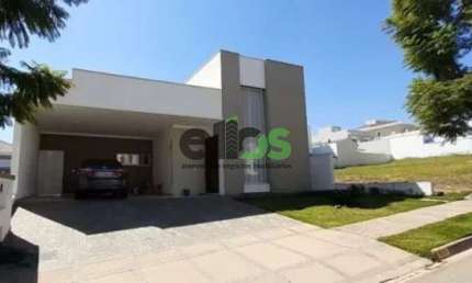 Casa para alugar em Jardim Do Paço de 210.00m² com 3 Quartos, 3 Suites e 2 Garagens