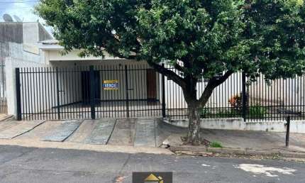 Casa para venda em Residencial Cidade Jardim de 432.00m² com 3 Quartos, 1 Suite e 4 Garagens
