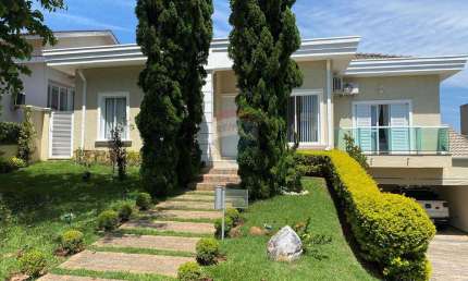 Casa de Condomínio para venda em Tarumã de 382.38m² com 3 Quartos, 3 Suites e 6 Garagens