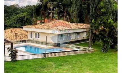 Casa de Condomínio para venda em Jardim Passárgada I de 587.50m² com 4 Quartos, 2 Suites e 6 Garagens