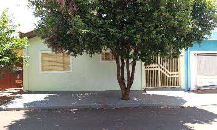 Casa para venda em Alvorada de 180.00m² com 1 Quarto