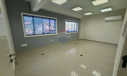 Sala comercial para alugar na Avenida Doutor Paulo de Moraes, 555, Paulista, Piracicaba