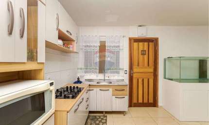 Casa para venda em Bonfim de 168.00m² com 4 Quartos, 1 Suite e 5 Garagens