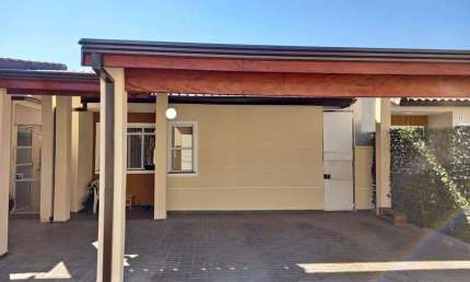 Casa para venda em Jardim Residencial Villa Amato de 65.00m² com 3 Quartos e 2 Garagens