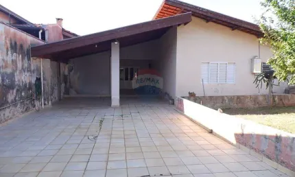 Casa para venda em Jardim Munhoz de 175.50m² com 3 Quartos e 3 Garagens