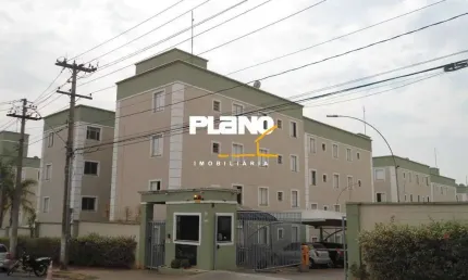 Apartamento para alugar em Jardim Maria Rosa de 45.00m² com 2 Quartos e 1 Garagem