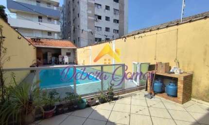 Casa para venda em Guilhermina de 300.00m² com 4 Quartos e 4 Garagens