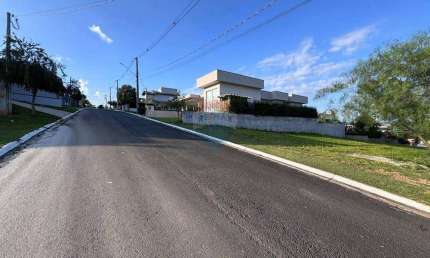 Terreno para venda em Condomínio Jardim Flamboyan de 600.00m²