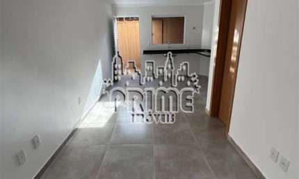 Sobrado para venda em Caiçara de 60.00m² com 2 Quartos e 1 Garagem