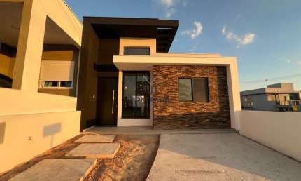 Casa para venda em Horto Florestal de 94.00m² com 3 Quartos, 1 Suite e 1 Garagem