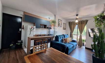 Apartamento para venda em Dois Córregos de 52.00m² com 2 Quartos e 2 Garagens