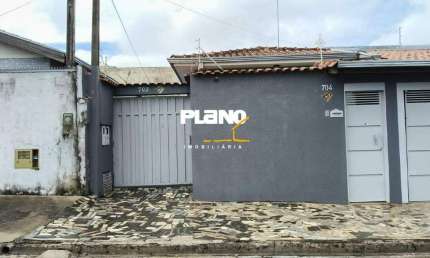 Casa para alugar em Jardim Petráglia de 45.00m² com 1 Quarto