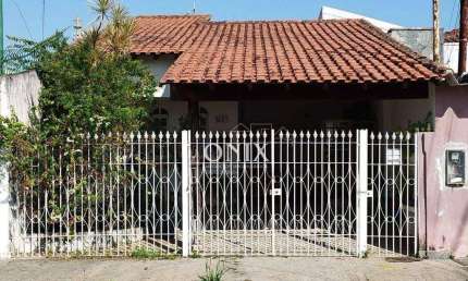 Casa para venda em Vila Mogilar de 152.00m² com 4 Quartos e 2 Garagens
