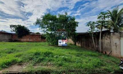 Terreno para venda em Conjunto Habitacional Francisco José De Oliveira Ratto de 200.00m²