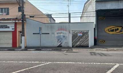 Casa para venda em Centro de 189.00m² com 2 Quartos e 3 Garagens
