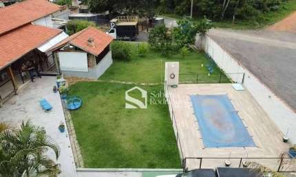 Chácara para venda e aluguel em Condomínio Zuleika Jabour de 450.00m² com 4 Quartos, 2 Suites e 8 Garagens
