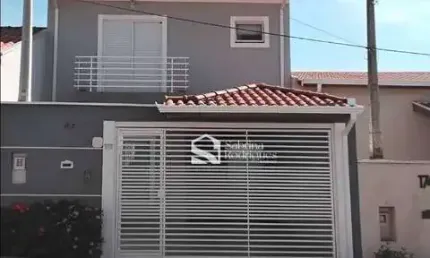 Casa para venda em Jardim Valença de 180.00m² com 3 Quartos, 2 Suites e 2 Garagens