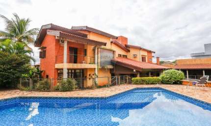 Casa para venda em Parque Campolim de 720.00m² com 5 Quartos, 3 Suites e 6 Garagens