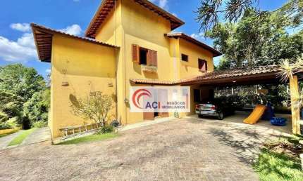 Casa de Condomínio para venda em Fazendinha de 336.00m² com 4 Quartos, 1 Suite e 6 Garagens