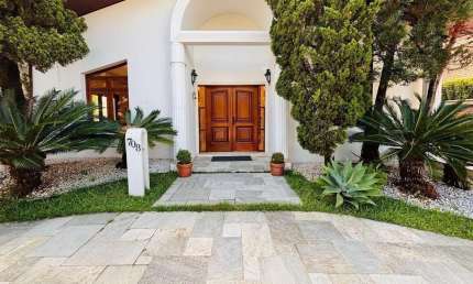 Casa para venda e aluguel em Alphaville Residencial Um de 640.00m² com 4 Quartos, 4 Suites e 6 Garagens