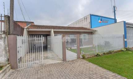 Casa para venda em São Cristóvão de 100.00m² com 7 Quartos