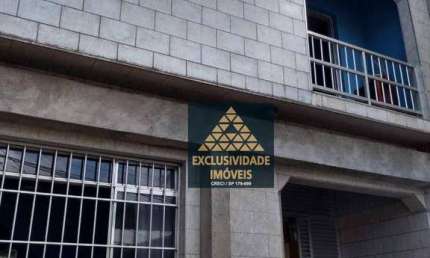 Sobrado para venda em Jardim Santa Terezinha de 175.00m² com 3 Quartos e 1 Garagem