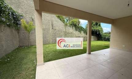 Casa de Condomínio para alugar em Chácara Dos Junqueiras de 198.00m² com 3 Quartos, 1 Suite e 6 Garagens