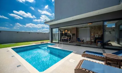 Casa de Condomínio para venda em Granja Viana de 231.00m² com 3 Quartos, 3 Suites e 4 Garagens